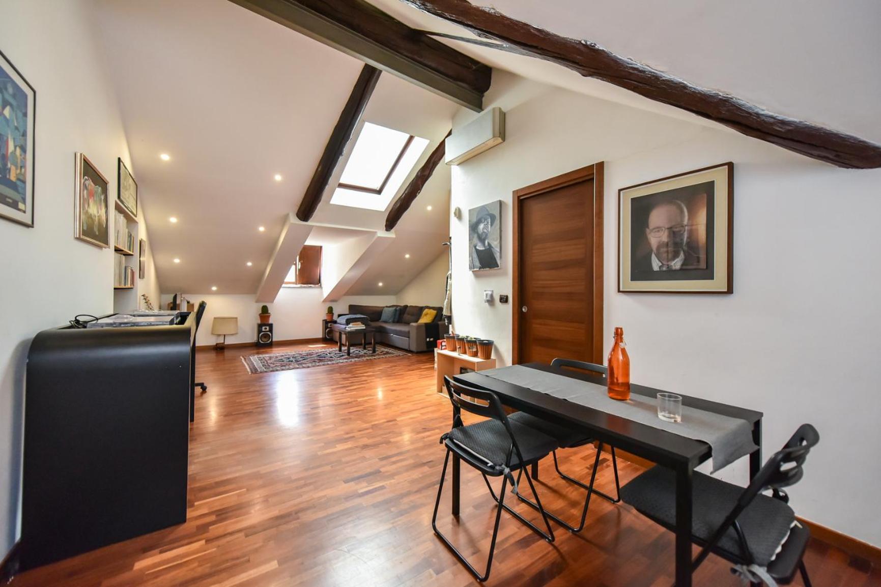 Modern Apartment Piazza Statuto Porta Susa Fs Турин Экстерьер фото