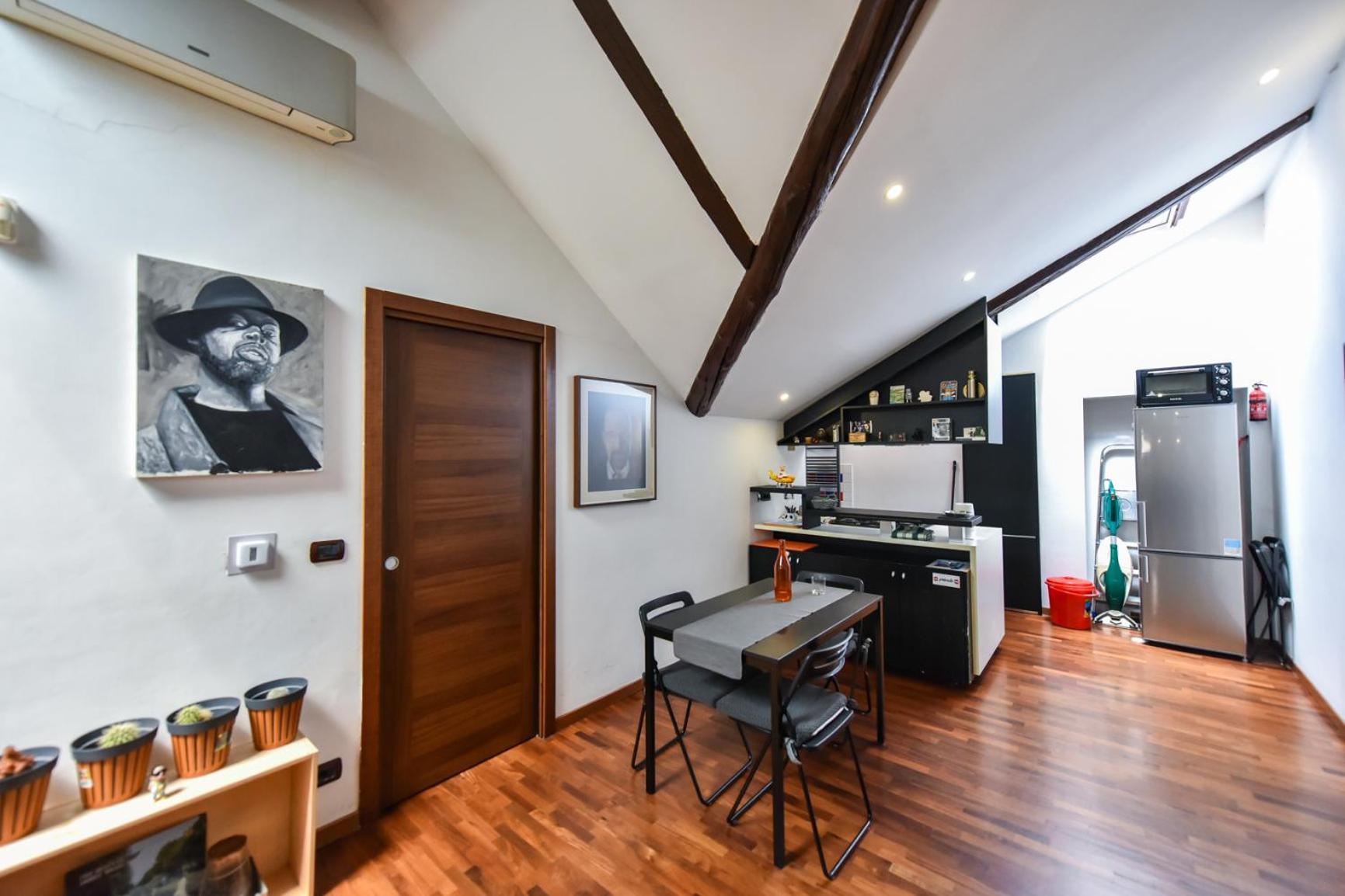 Modern Apartment Piazza Statuto Porta Susa Fs Турин Экстерьер фото