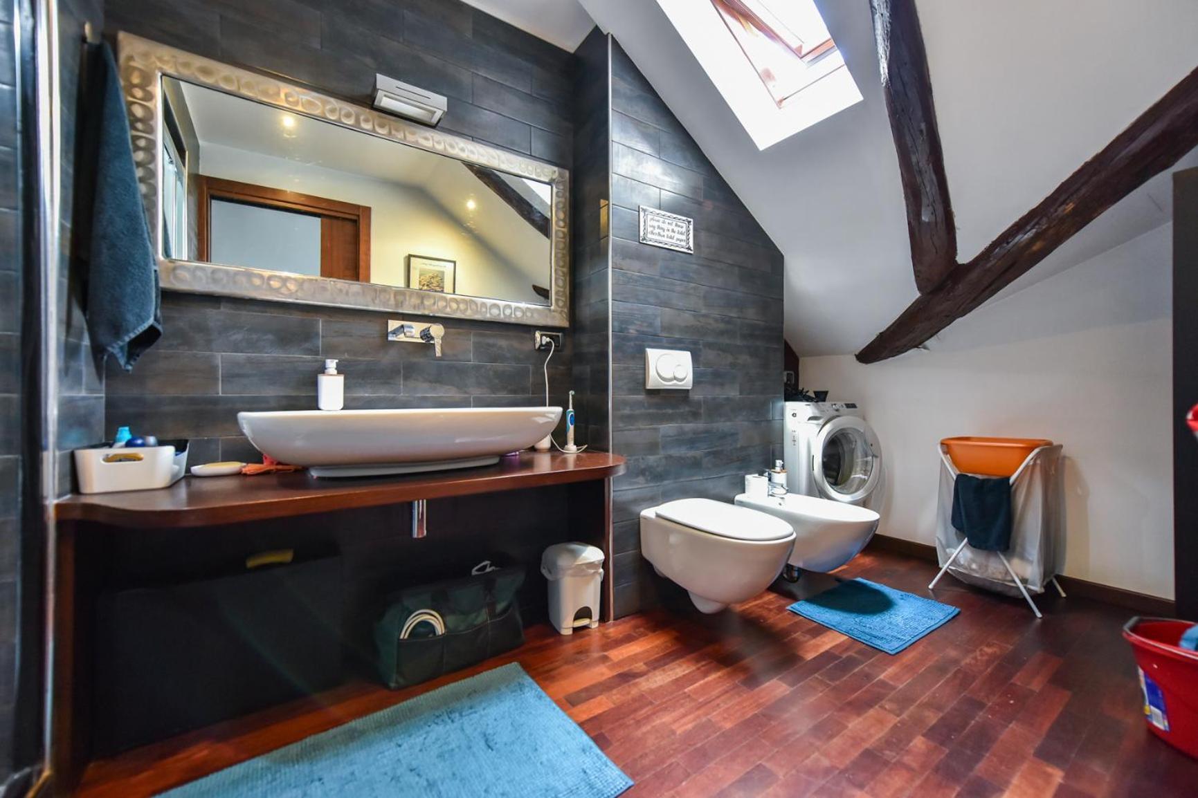 Modern Apartment Piazza Statuto Porta Susa Fs Турин Экстерьер фото
