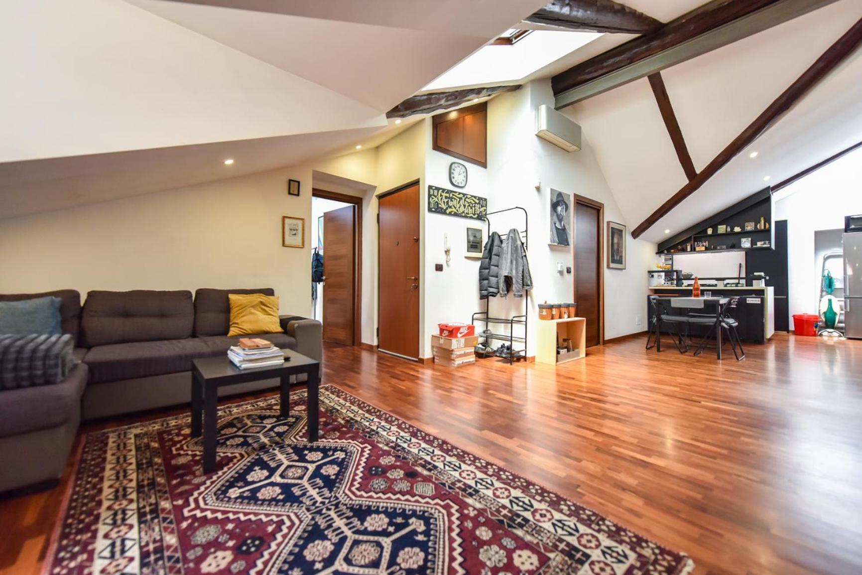 Modern Apartment Piazza Statuto Porta Susa Fs Турин Экстерьер фото