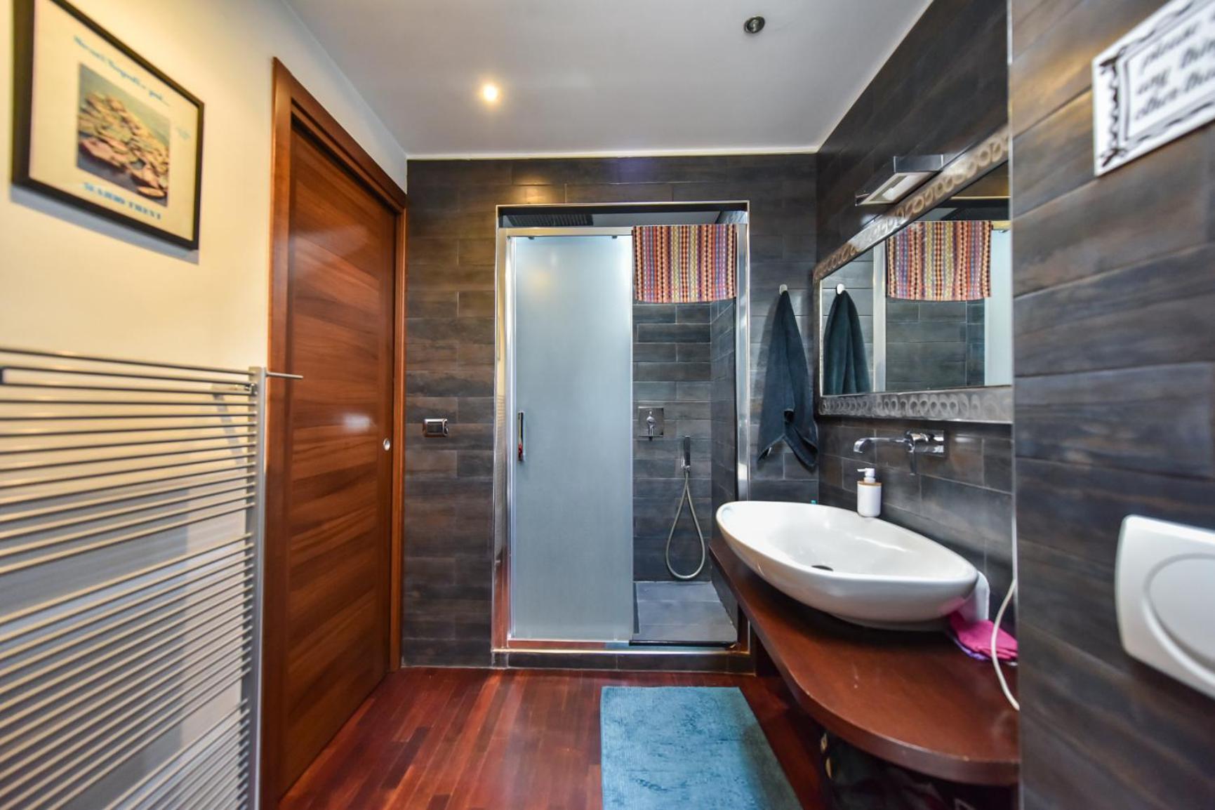Modern Apartment Piazza Statuto Porta Susa Fs Турин Экстерьер фото