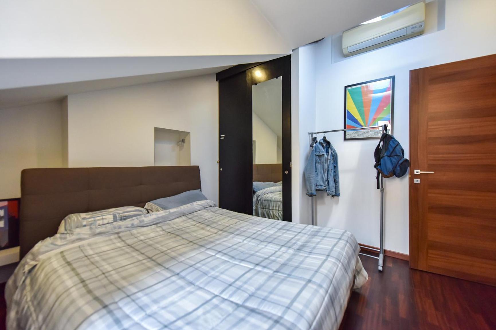 Modern Apartment Piazza Statuto Porta Susa Fs Турин Экстерьер фото