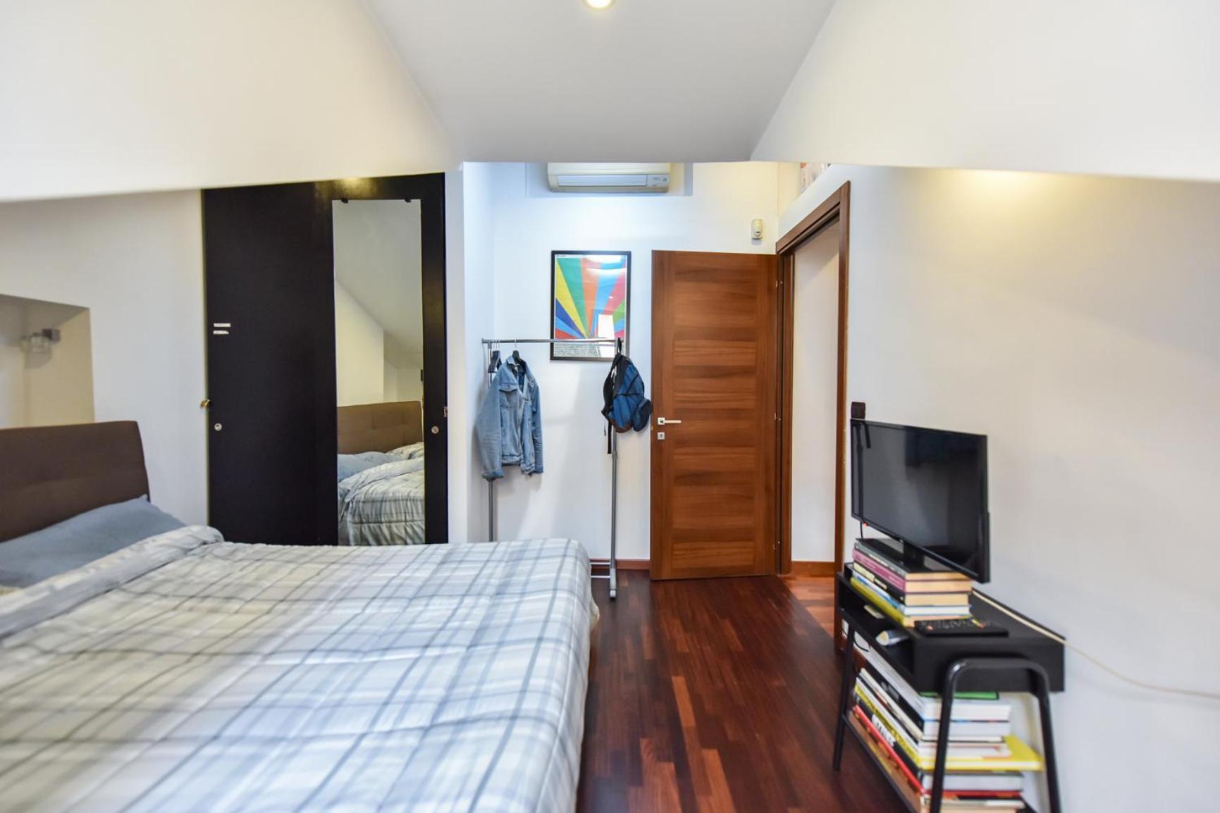 Modern Apartment Piazza Statuto Porta Susa Fs Турин Экстерьер фото